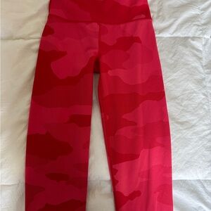 Offline Pink Camouflage Leggings